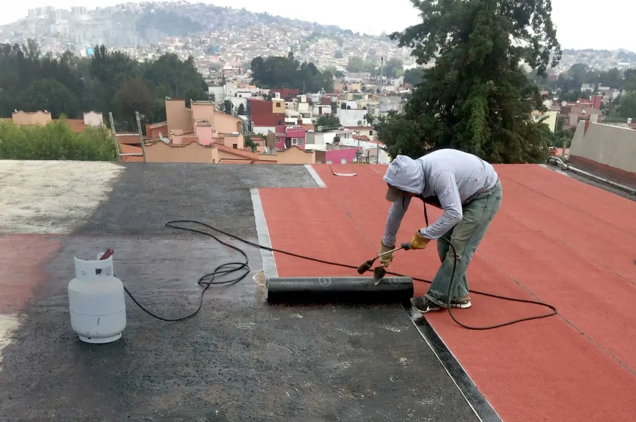 Impermeabilización de terrazas transitables y cubiertas: foto real de obra Imperblock